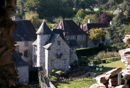 Historic buildings for sale - limousin - Bordered by a river,-noble listed residence and parklands 