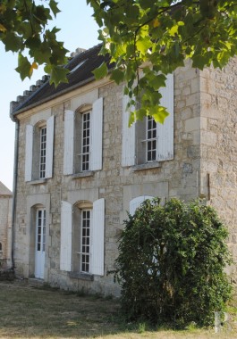 picardy - A delightful, 19th century presbytery<br/>an hour from Paris in Retz Forest