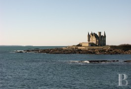 Castles / chateaux for sale - brittany - A seaside castle in Quiberon