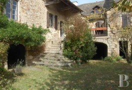 Character houses for sale - midi-pyrenees - In an Aveyron village,-18th century house