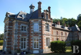 Castles / chateaux for sale - ile-de-france - 40 km from Paris,-listed, Louis XIII style castle in 3 ha of parklands  