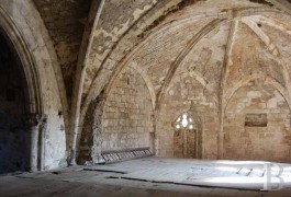 Religious edifices for sale - midi-pyrenees - 100 km (63 miles) from Montpellier,-14th century church 