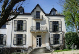 les demeures &agrave; vendre - ile-de-france - A moins de 30mn de Paris, propri&eacute;t&eacute; 19/20&egrave;me S. avec parc et d&eacute;pendances
