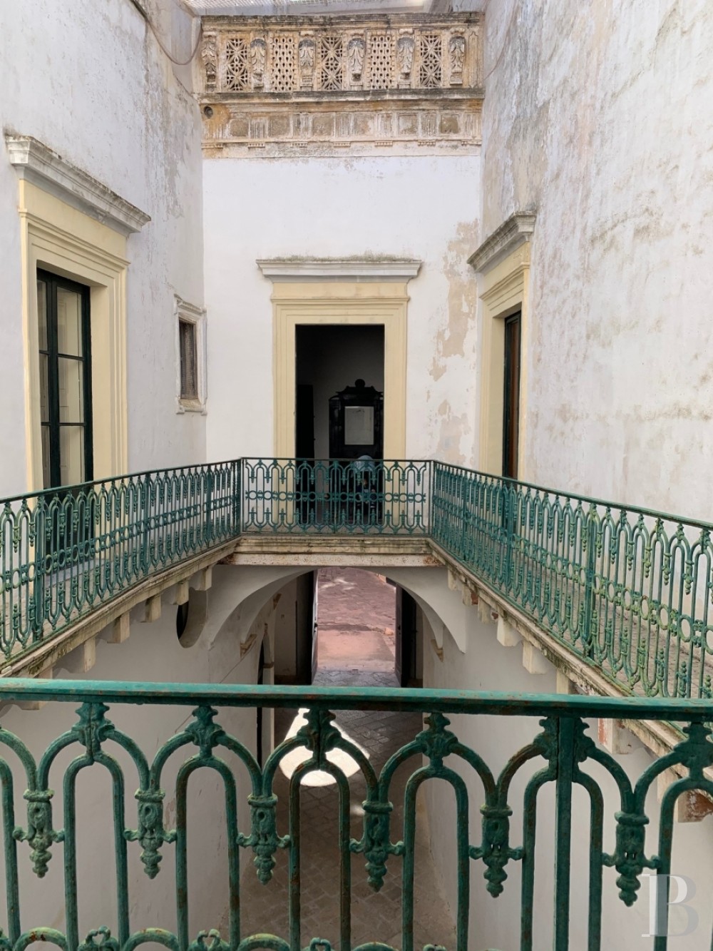 Palazzo for sale Puglia gallipoli Italy