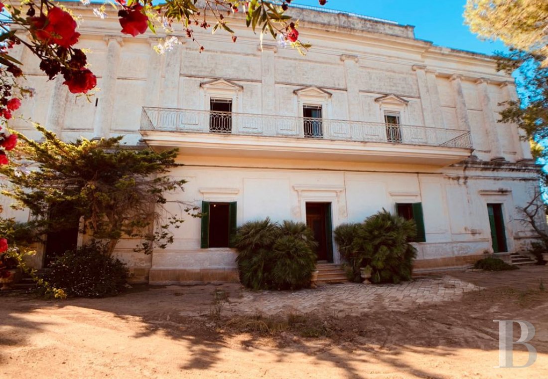 Masseria for sale Puglia nardo Italy