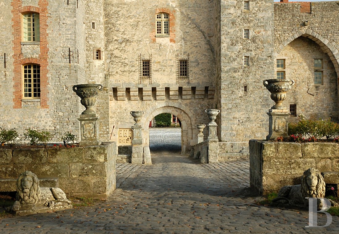 Dans l’Essonne, à moins d’une heure de Paris, une forteresse médiévale transformée en château de conte de fées - photo  n°23