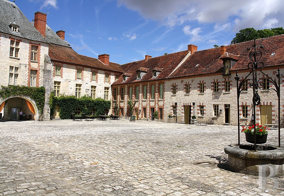 Dans l’Essonne, à moins d’une heure de Paris, une forteresse médiévale transformée en château de conte de fées - photo  n°7