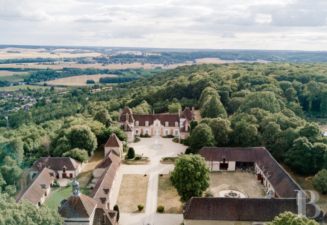 En Bourgogne, dans l’Yonne, un château du 17e siècle ouvert à tous les arts et toutes les cultures - photo  n°12