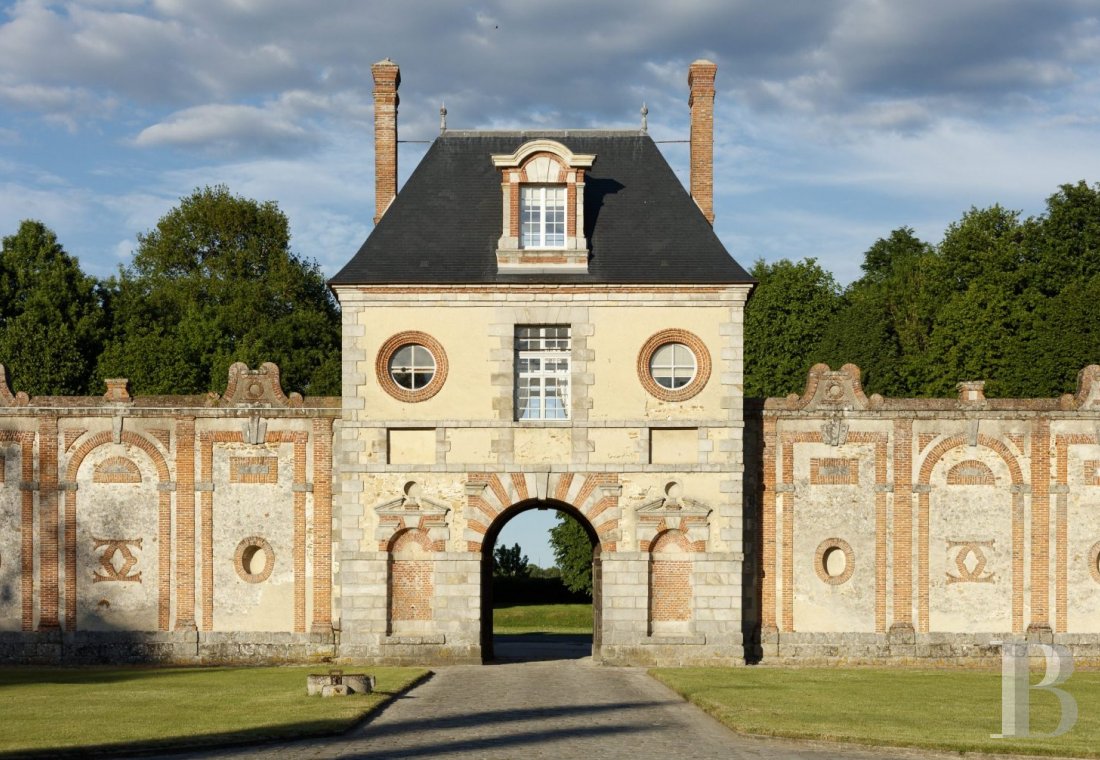 Près de Fontainebleau, les dépendances d’un château du 17e siècle aménagées en lieux de villégiature - photo  n°21