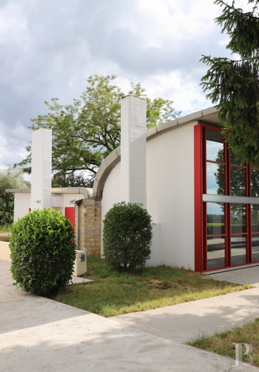 En Meurthe-et-Moselle,  un ancien clubhouse d’aérodrome réalisé par Prouvé et Le Corbusier - photo  n°25