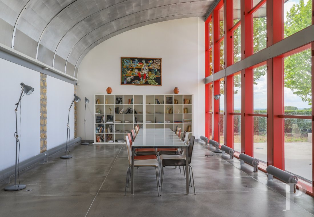 En Meurthe-et-Moselle,  un ancien clubhouse d’aérodrome réalisé par Prouvé et Le Corbusier - photo  n°8