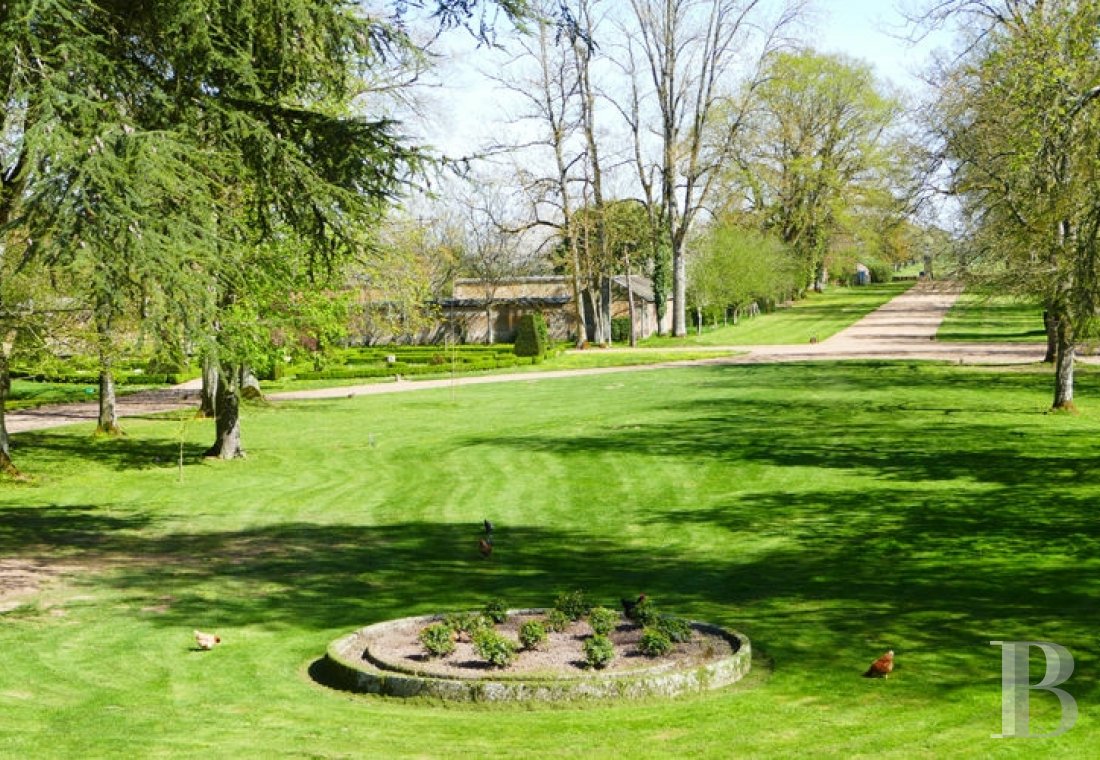 Au nord de Châteaudun, en Eure-et-Loir,  un château dans son parc à l’anglaise et ses vastes bois - photo  n°10