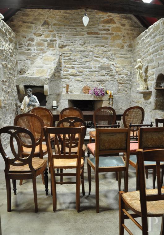 Dans le Finistère, à proximité immédiate de Quimper, un manoir du 16e siècle ouvert à la créativité - photo  n°28