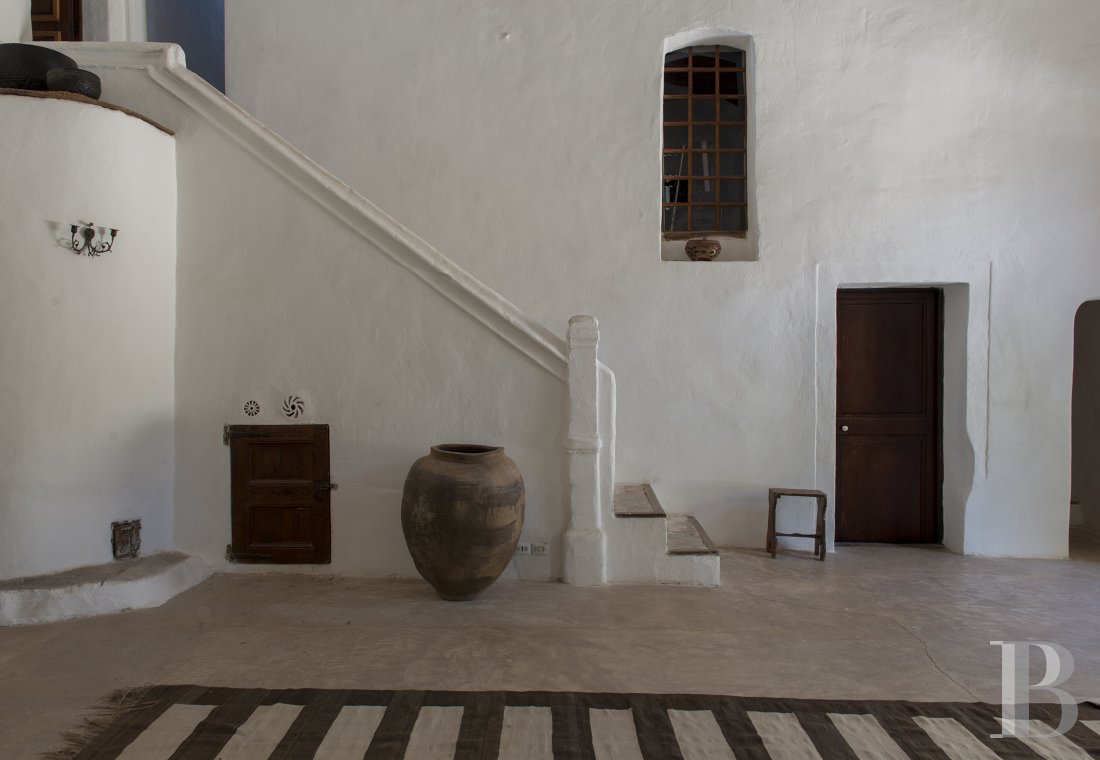 À Déia, sur l’île de Majorque, une maison traditionnelle en bordure de village  - photo  n°10