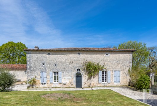 maisons de caractere a vendre poitou charentes   - 2