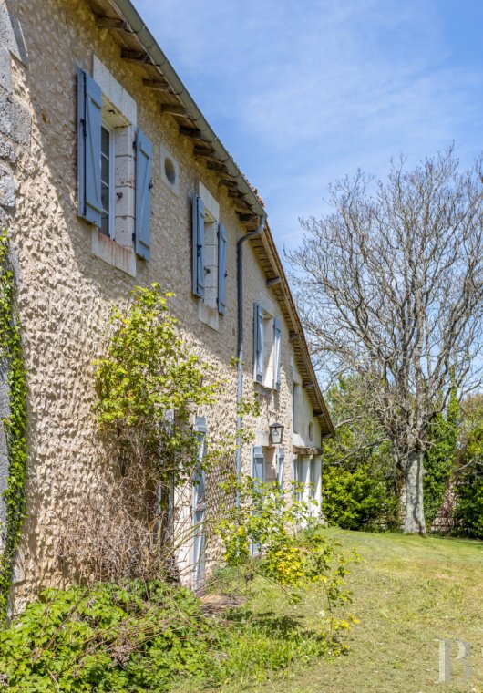 maisons de caractere a vendre poitou charentes   - 5