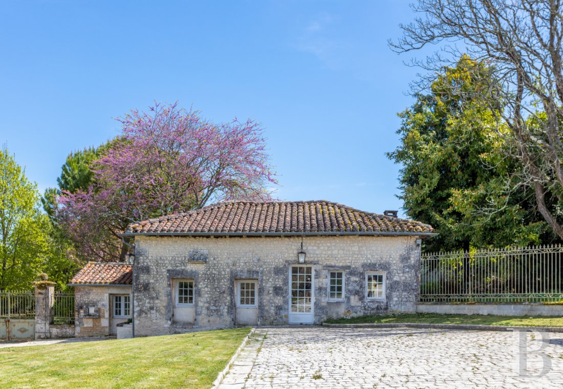 maisons de caractere a vendre poitou charentes   - 13