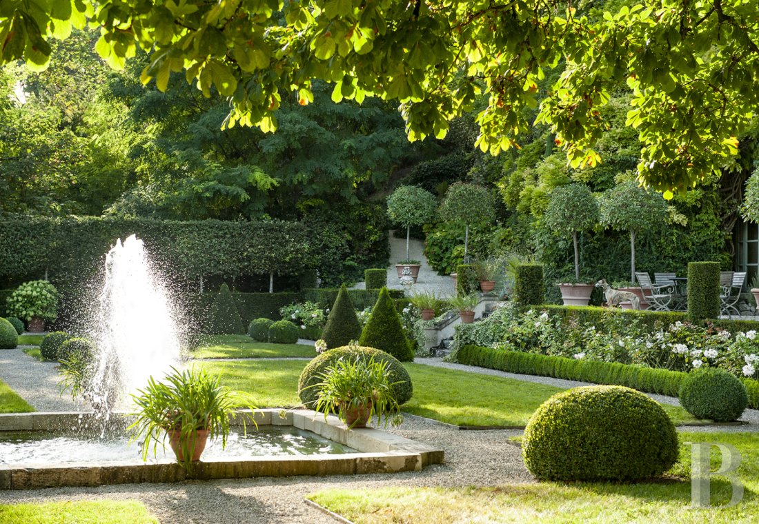 Sur les bords de Loire à l’est de Tours, les dépendances d’un manoir du 18e siècle et son jardin labellisé « remarquable » - photo  n°19