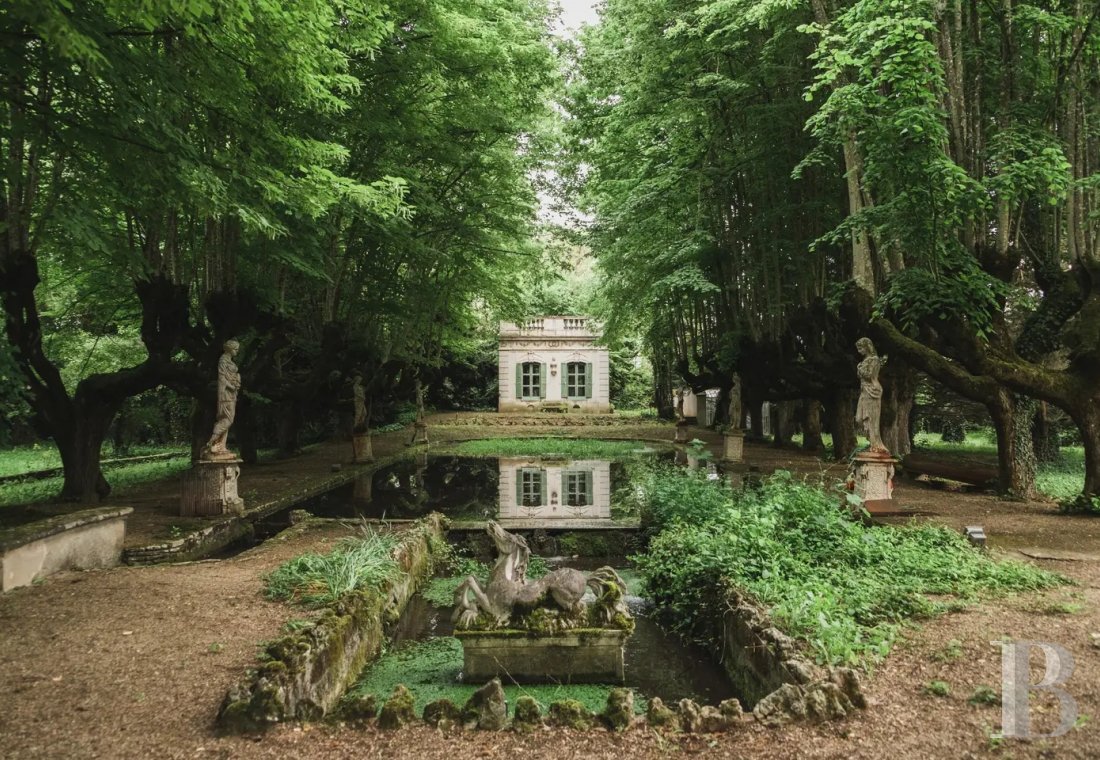 Au sud d’Auxerre, au bord de l’Yonne, un domaine du 18e s.  ouvert à toutes les villégiatures - photo  n°20
