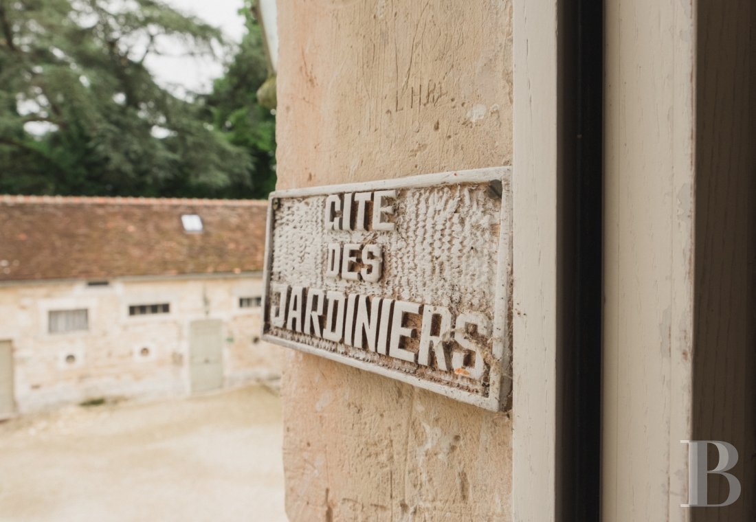 Au sud d’Auxerre, au bord de l’Yonne, un domaine du 18e s.  ouvert à toutes les villégiatures - photo  n°24