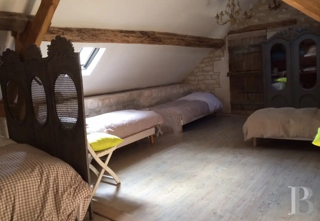 Au sud d’Auxerre, au bord de l’Yonne, un domaine du 18e s.  ouvert à toutes les villégiatures - photo  n°35