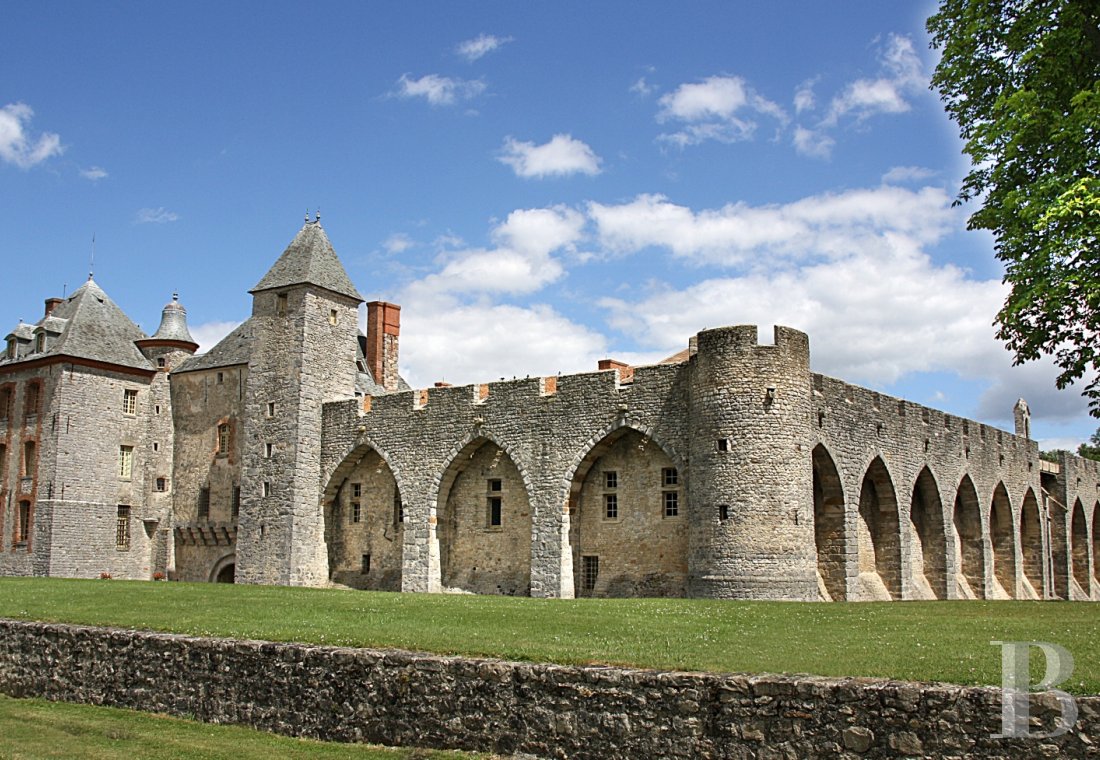 Dans l’Essonne, à moins d’une heure de Paris, une forteresse médiévale transformée en château de conte de fées - photo  n°3