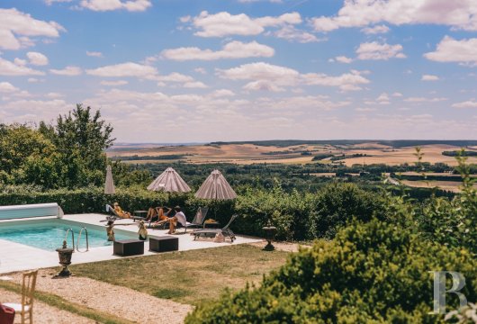En Bourgogne, dans l’Yonne, un château du 17e siècle ouvert à tous les arts et toutes les cultures - photo  n°17