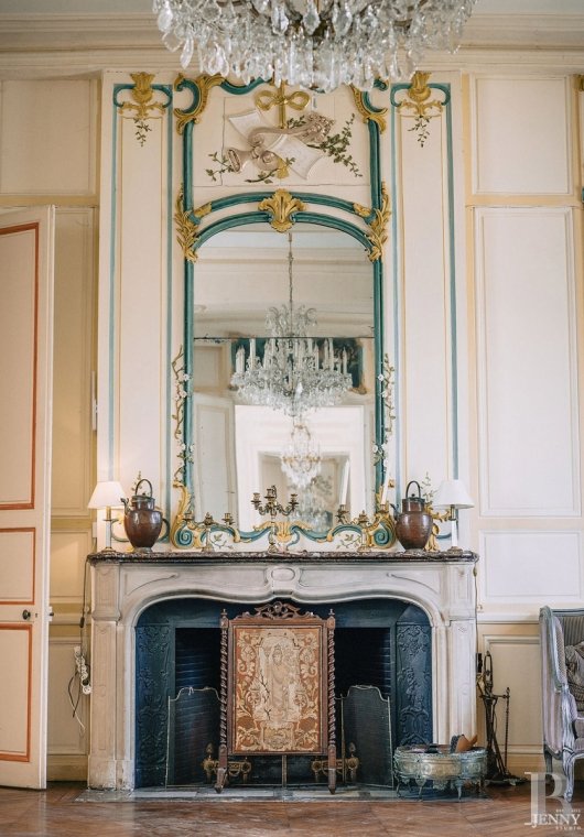 En Bourgogne, dans l’Yonne, un château du 17e siècle ouvert à tous les arts et toutes les cultures - photo  n°8