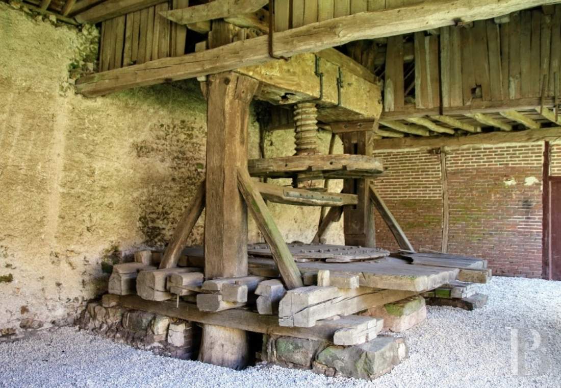En Bourgogne, dans l’Yonne, un château du 17e siècle ouvert à tous les arts et toutes les cultures - photo  n°14