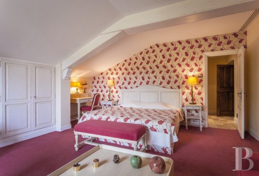 Au nord du département du Lot, un château en belvédère sur la vallée de la Dordogne - photo  n°11