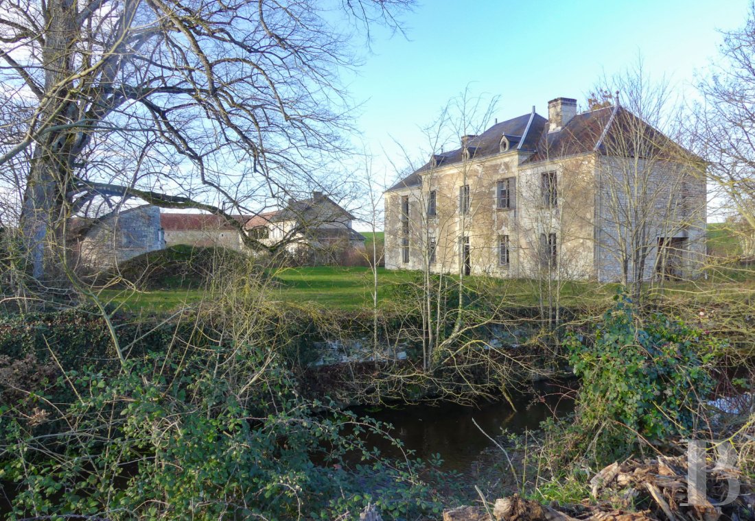 maisons de caractere a vendre poitou charentes   - 1