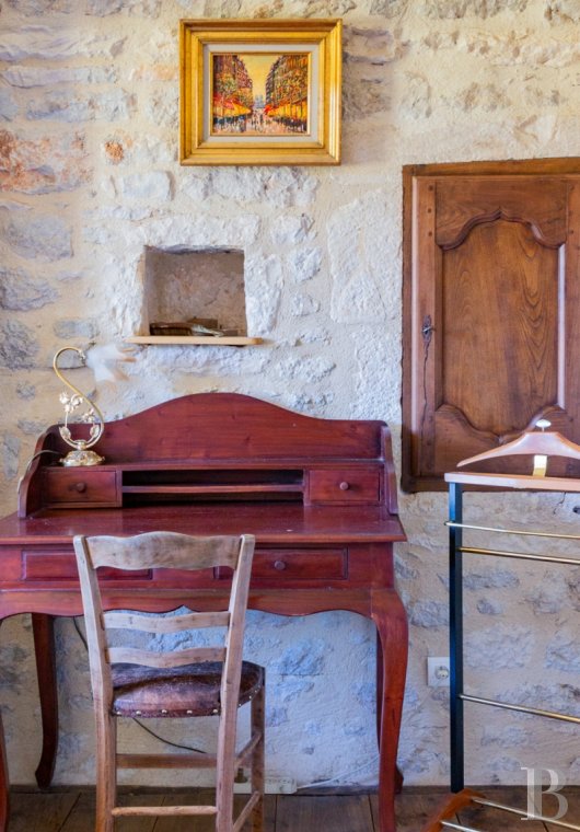 Au cœur du Haut-Quercy, dans la vallée de la Dordogne, une demeure fortifiée et ses nombreux gîtes - photo  n°27