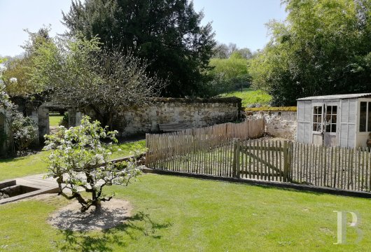 En Anjou, à l’ouest de Saumur,  un ancien presbytère du 18e siècle en bord de Loire pour de calmes séjours - photo  n°6
