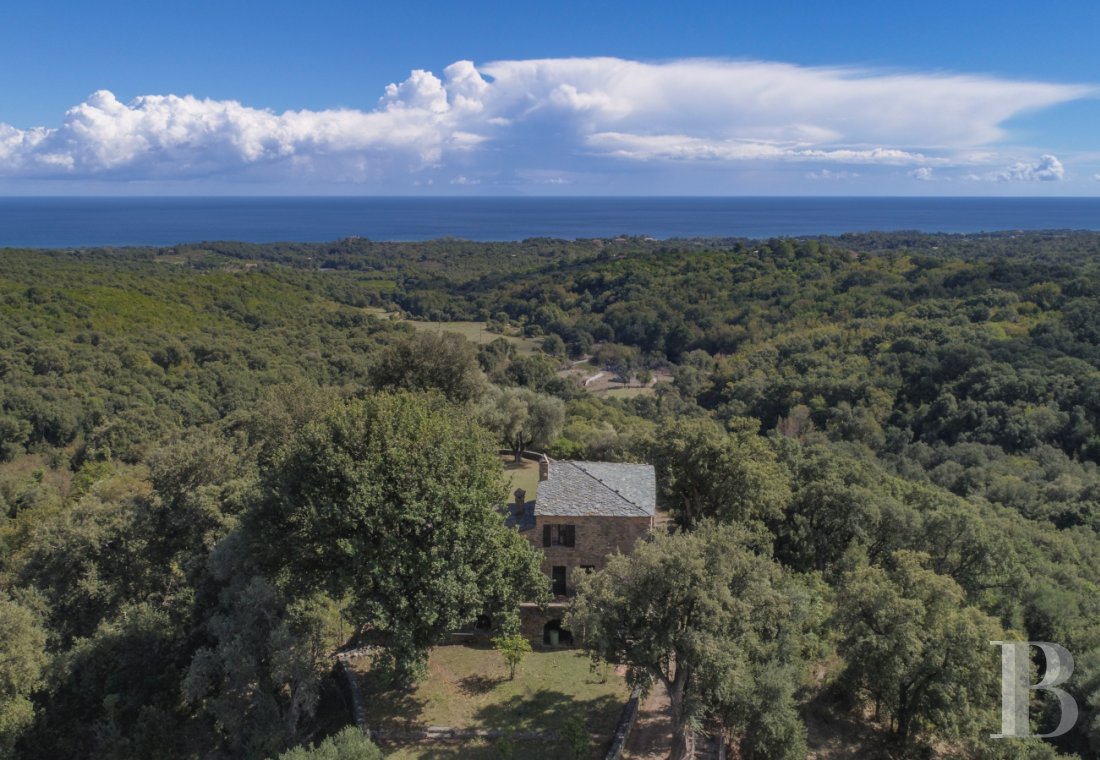 En Haute-Corse,  une maison du 18e siècle dans un environnement préservé - photo  n°2