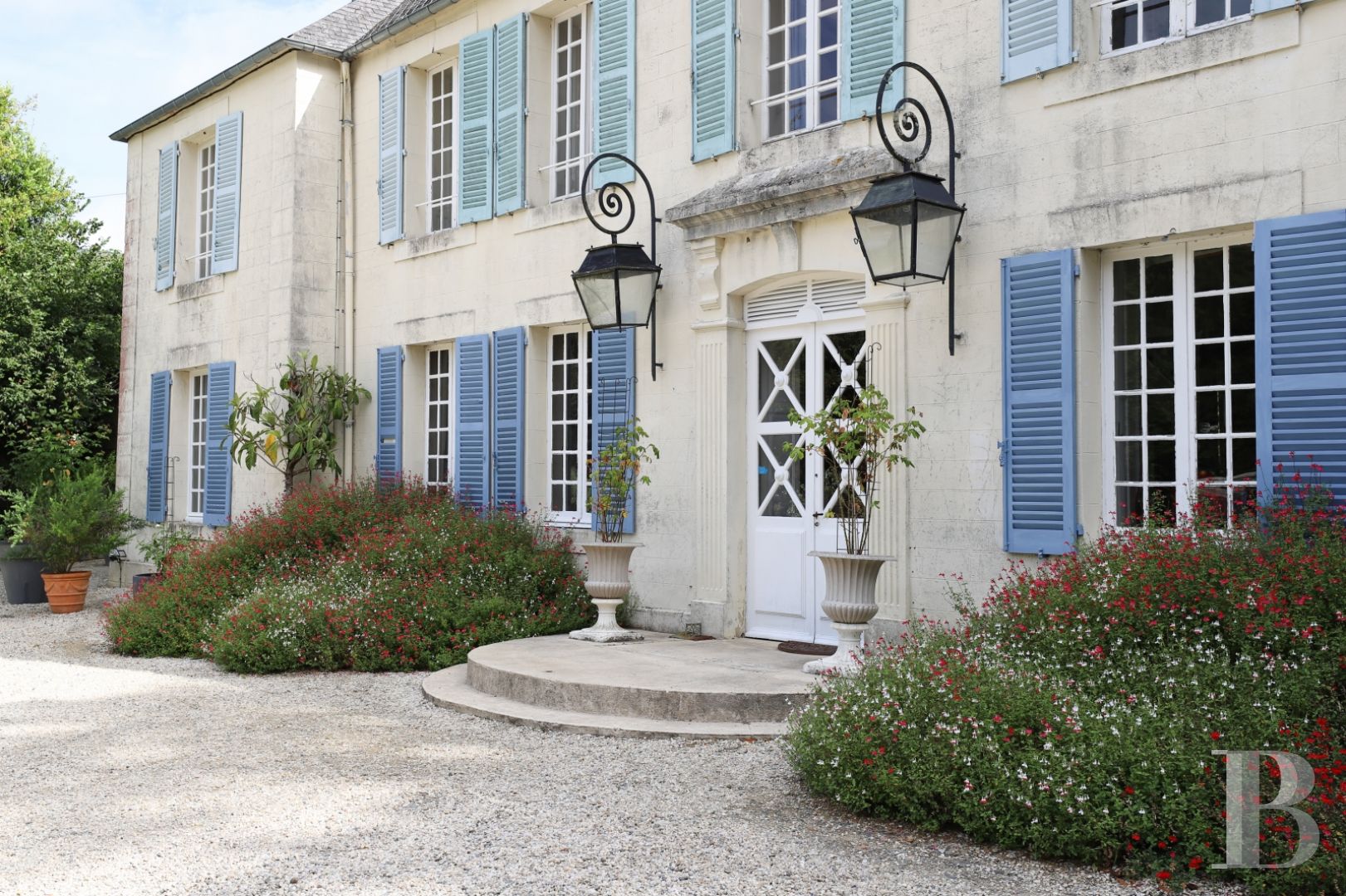 Chateau De Style Directoire Cotention Chateau De Style Directoire Cotention