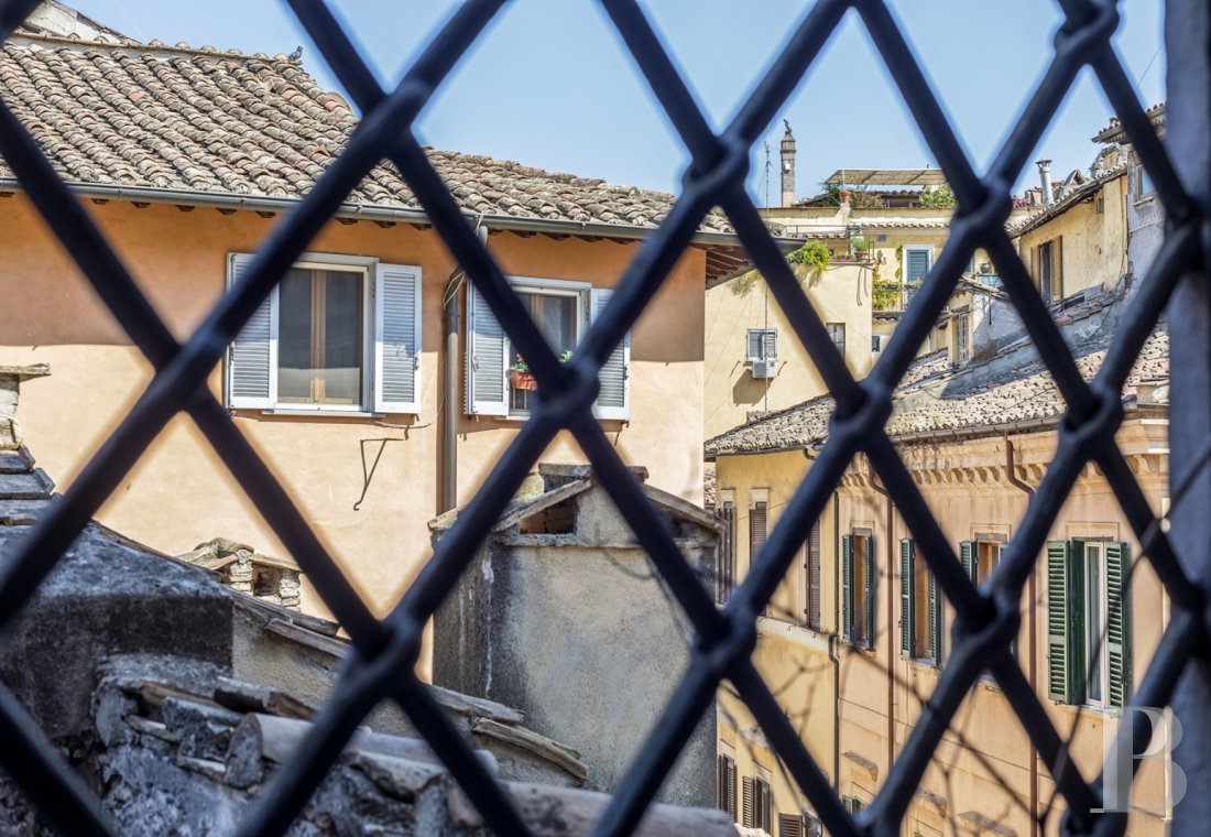 À Rome, tout près de la place Navone,  un appartement dans un palazzo du 16e siècle - photo  n°17