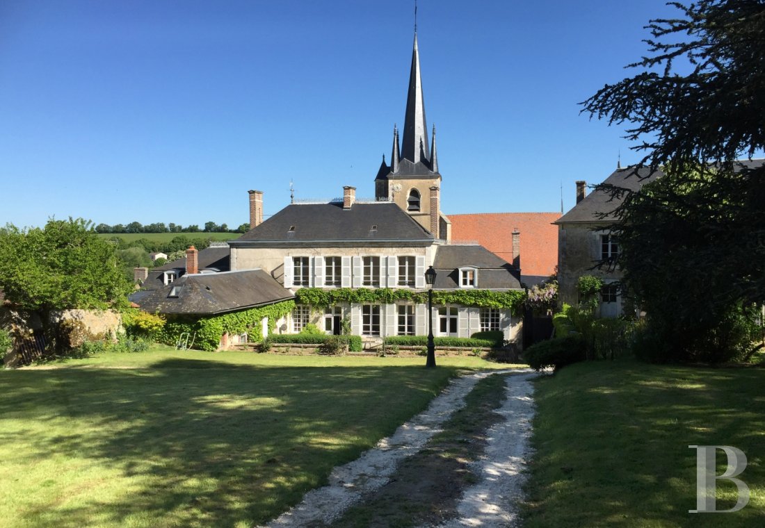 Au nord de la Bourgogne, dans le pays de Puisaye, l’ancienne demeure d’un peintre inspiré par la nature - photo  n°1