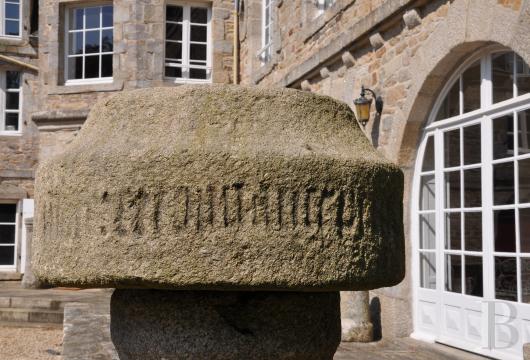 Dans le Finistère, à proximité immédiate de Quimper, un manoir du 16e siècle ouvert à la créativité - photo  n°31