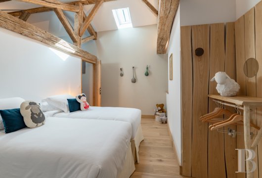 En Haute-Vienne, au nord-ouest de Limoges, une vaste maison du 18e réinventée par un chef étoilé - photo  n°25