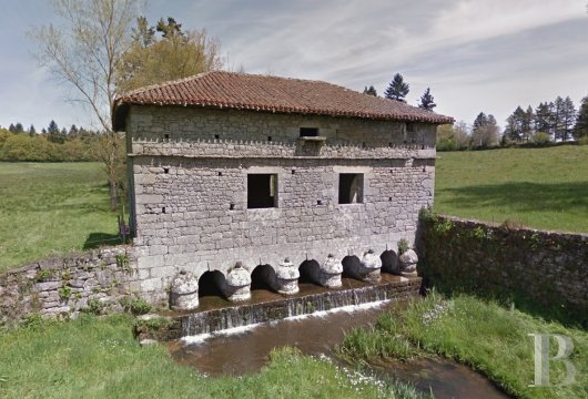 En Haute-Vienne, au nord-ouest de Limoges, une vaste maison du 18e réinventée par un chef étoilé - photo  n°30