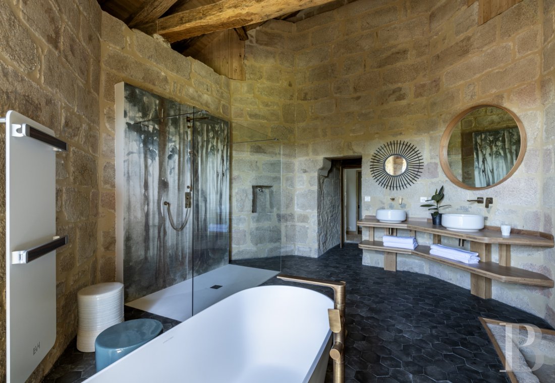 En Haute-Vienne, au nord-ouest de Limoges, une vaste maison du 18e réinventée par un chef étoilé - photo  n°22