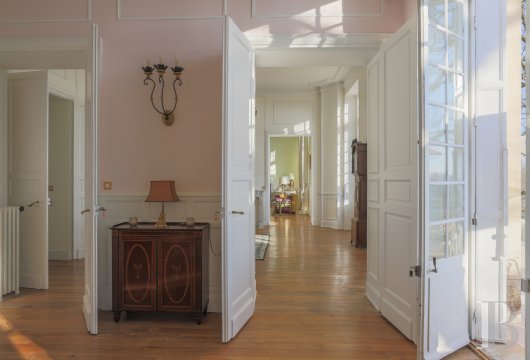 Dans le Quercy blanc, au sud du Lot, un château néo-classique hors des conventions - photo  n°7