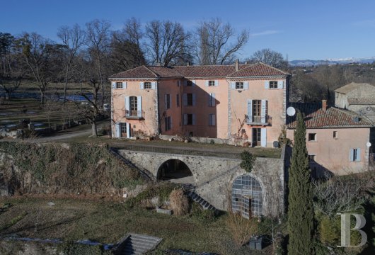 chateaux a vendre paca   - 4