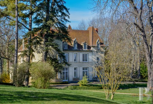 Chateaux A Vendre En France Maisons A Vendre Acheter Une Belle Demeure En France Manoir De France A Vendre