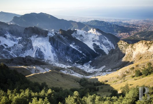 En Italie, dans la province de Lunigiana, un palazzo posé sur les remparts d’un village préservé - photo  n°20
