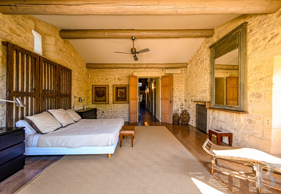À Uzès, dans le Gard, une maison du 17e siècle imprégnée de voyages - photo  n°14