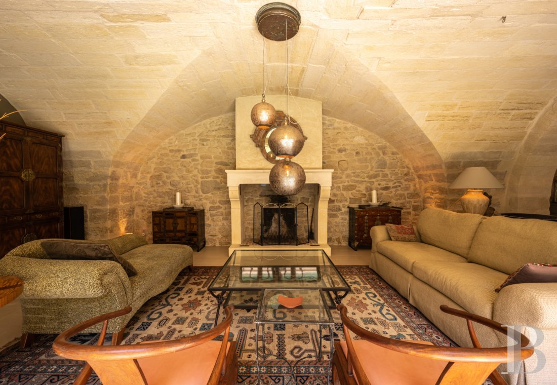 À Uzès, dans le Gard, une maison du 17e siècle imprégnée de voyages - photo  n°9