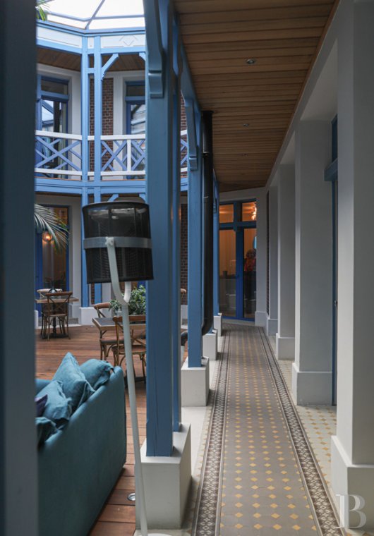 À Villers-sur-Mer, dans le Calvados, un ancien établissement de bains Art Déco transformé en maison d’hôtes raffinée - photo  n°7