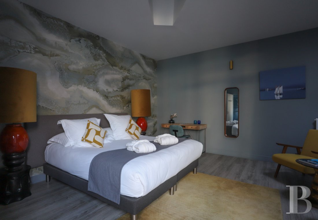À Villers-sur-Mer, dans le Calvados, un ancien établissement de bains Art Déco transformé en maison d’hôtes raffinée - photo  n°17
