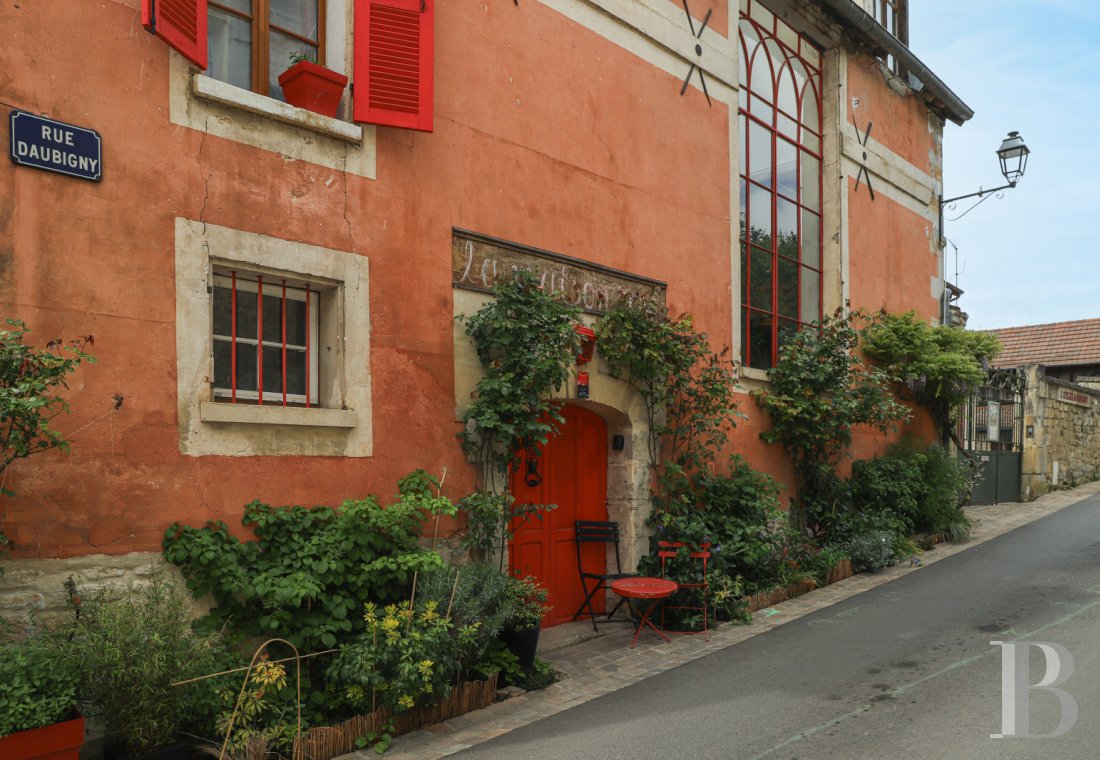 Dans le Vexin, à Auvers-sur-Oise, l’ancien atelier de Charles-François Daubigny débordant d’histoires et désormais ouvert à la villégiature - photo  n°1
